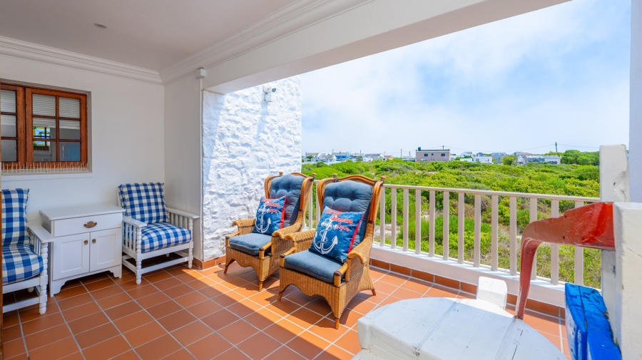 5 Bedroom Property for Sale in Arniston Western Cape